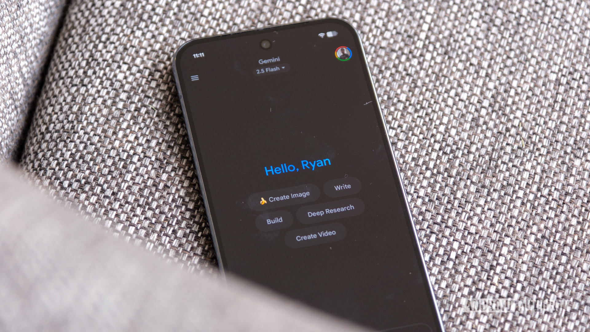 Google Pixel 10 Pro XL Gemini home Google Pixel 10 Pro XL Gemini home