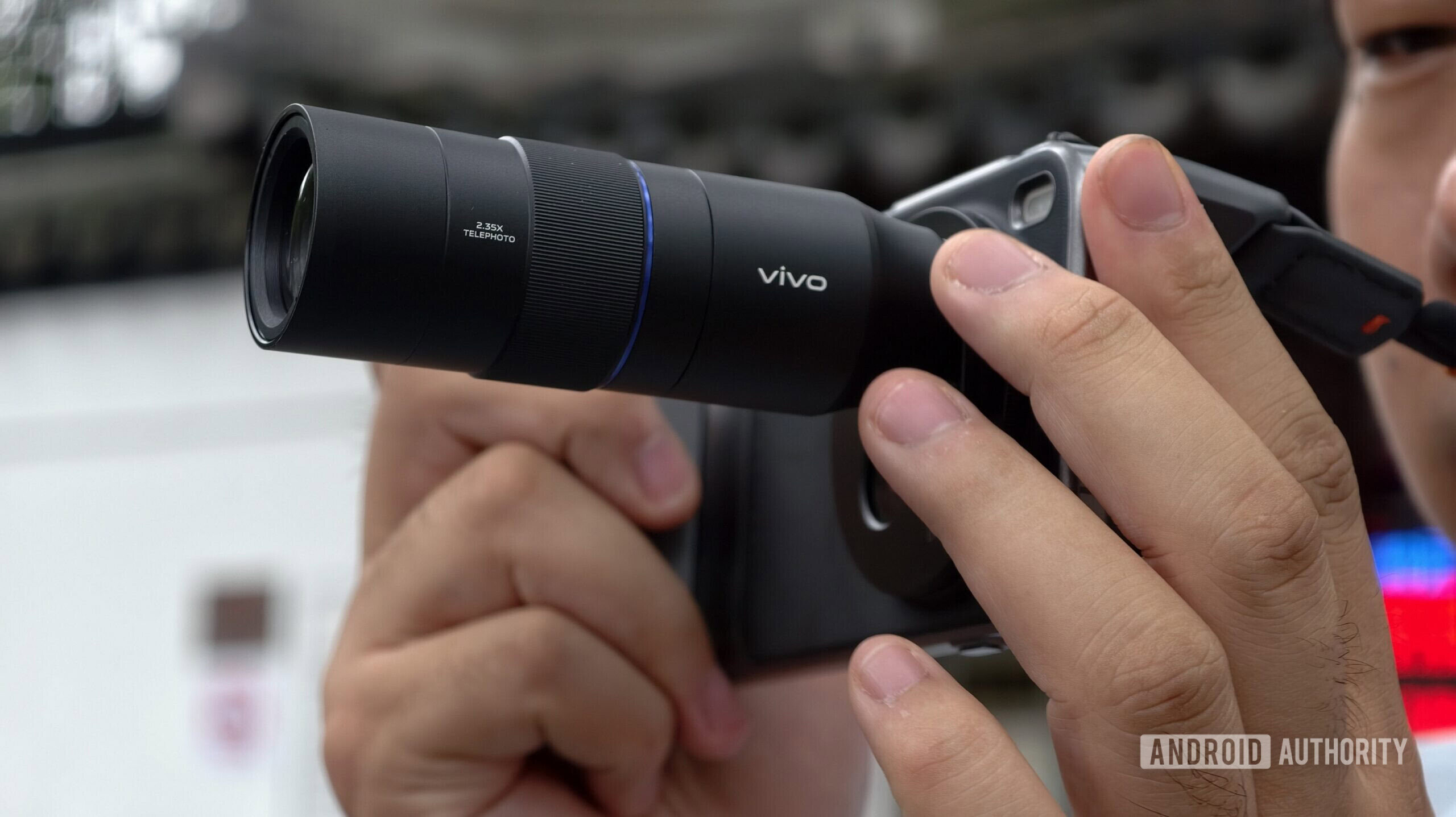 Vivo X300 Pro external lens