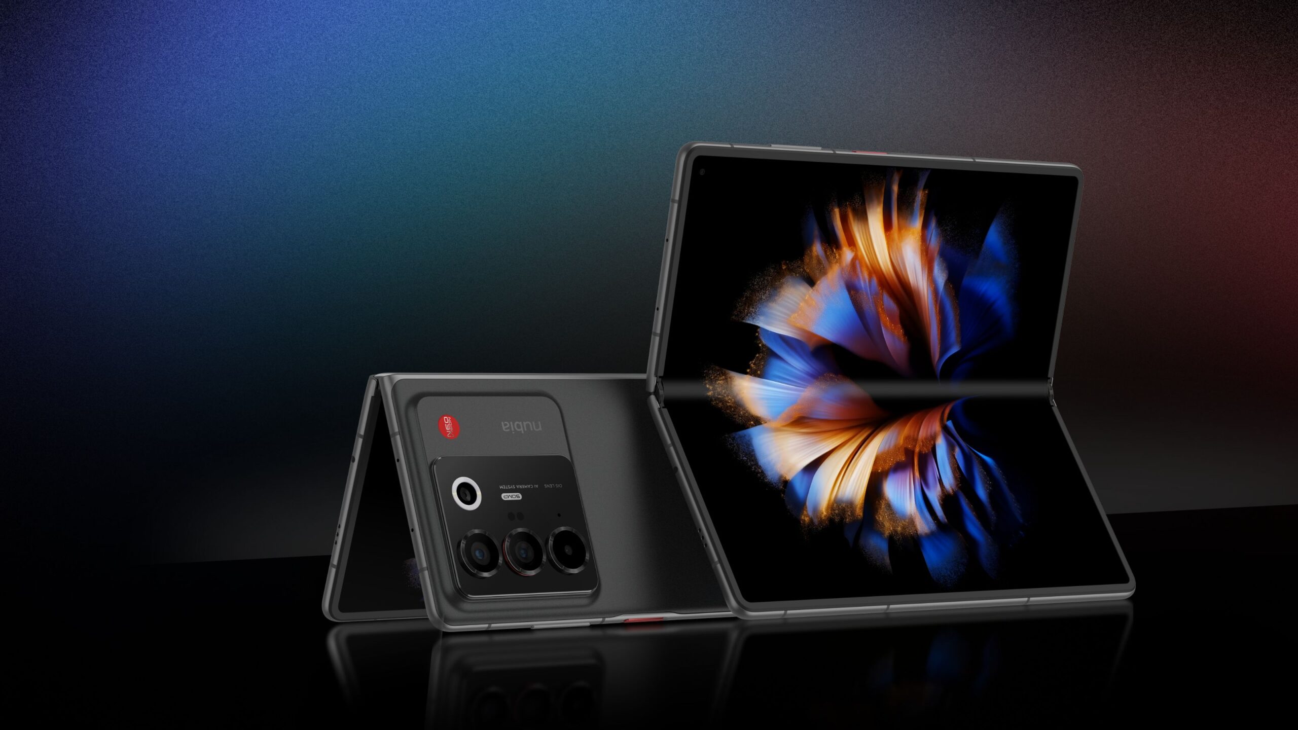 Nubia Fold official image