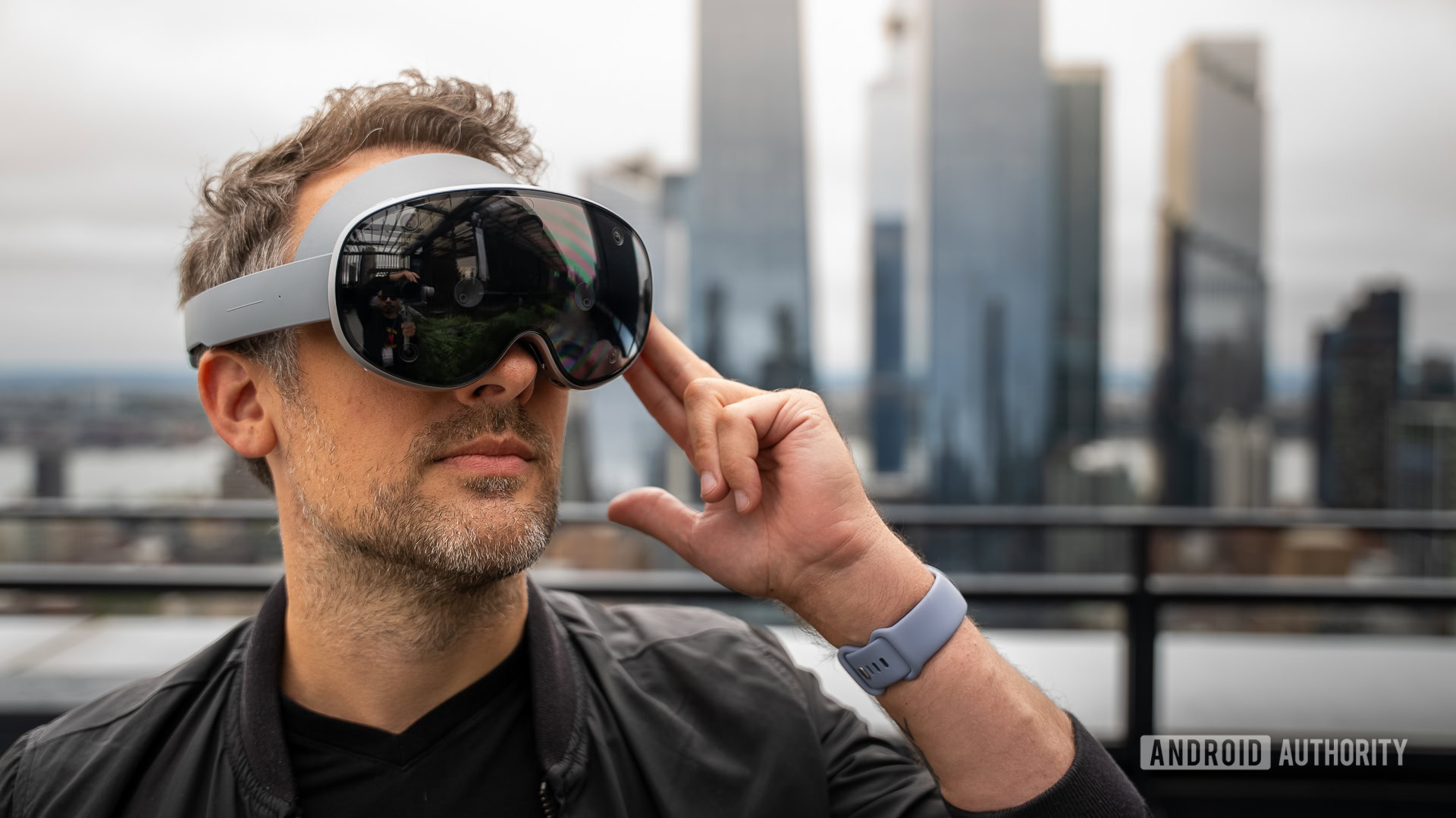 Samsung Galaxy XR 11