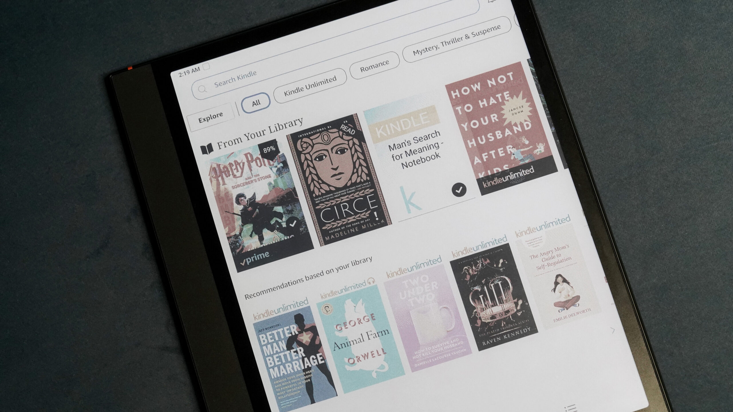 BOOX Tablet Note Air 4C Kindle A BOOX Tablet Note Air 4C displays the Kindle app.