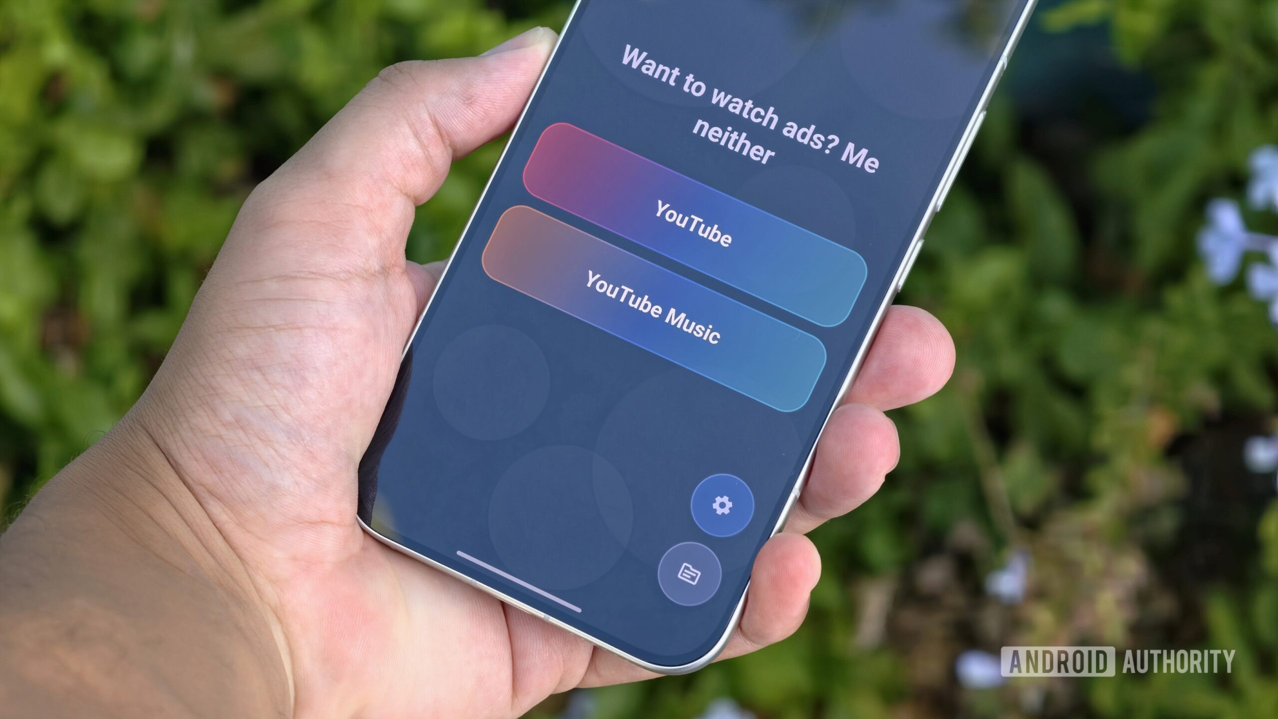 Morphe app for YouTube on phone
