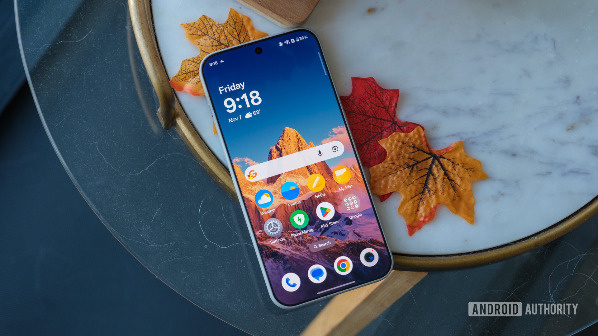 OnePlus 15 home screen flat