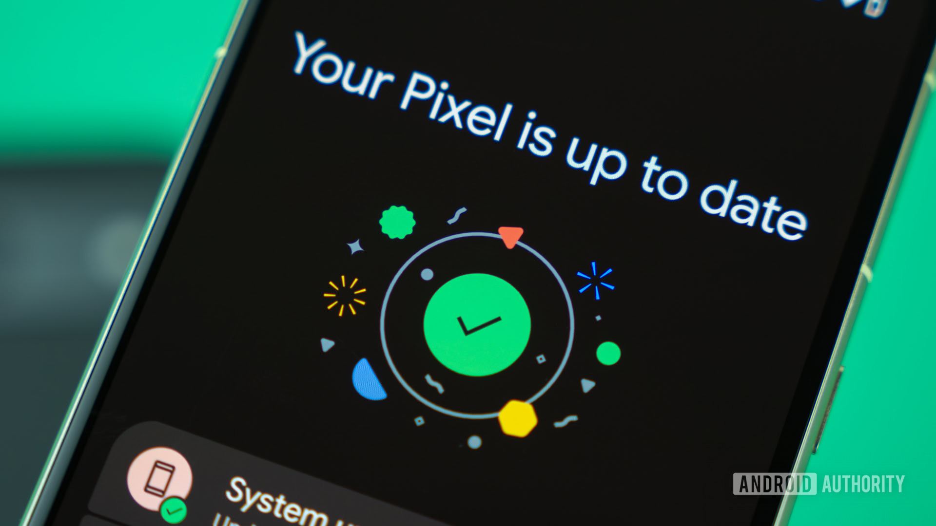 Screens of the system update process in Pixel 7 stock photo (4)