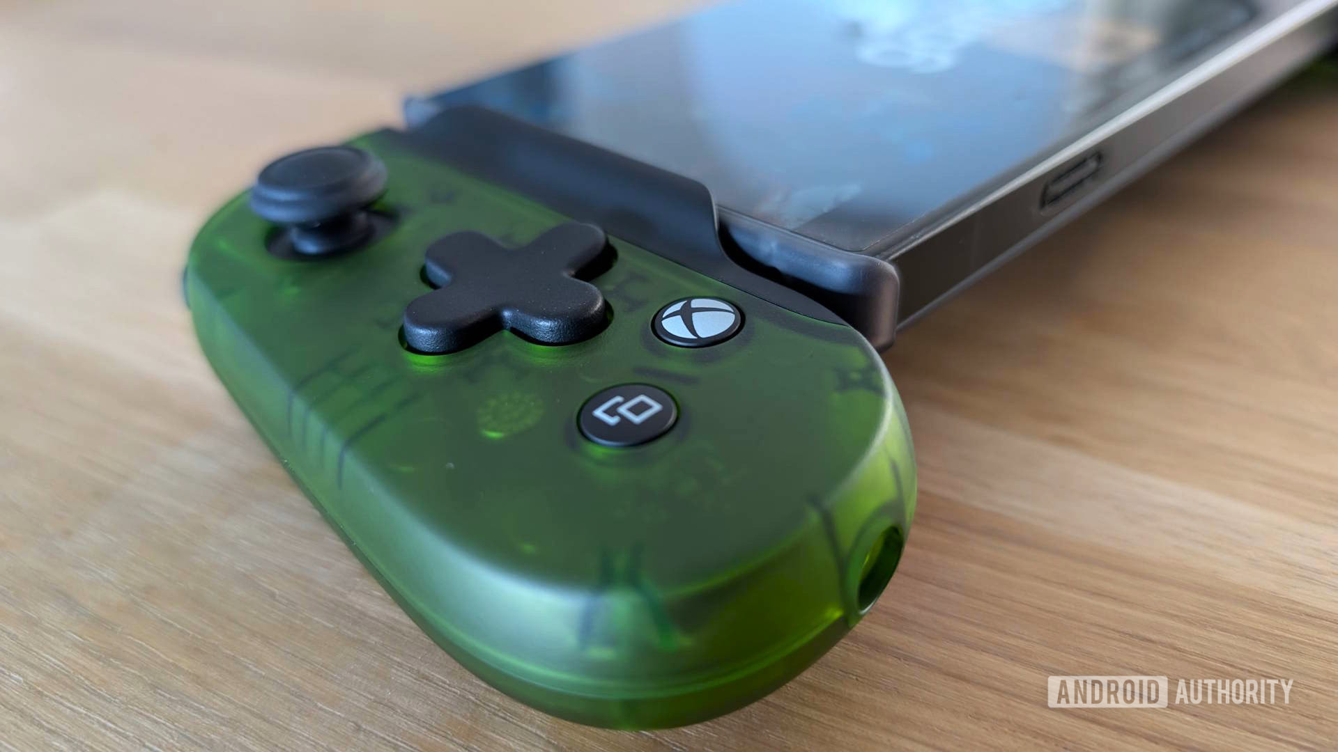 Backbone One Xbox Edition dpad closeup