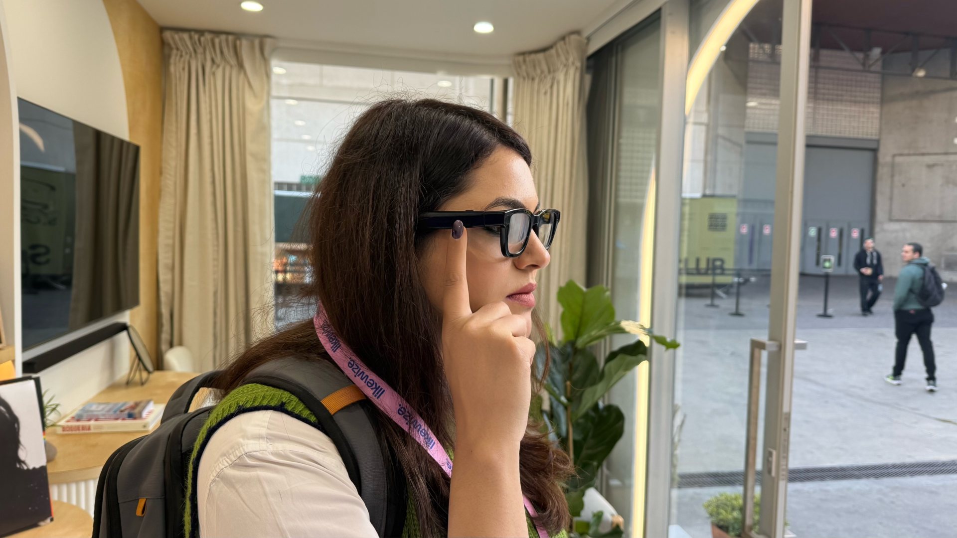 Google Android XR Glasses Prototype Google Android XR Glasses Prototype