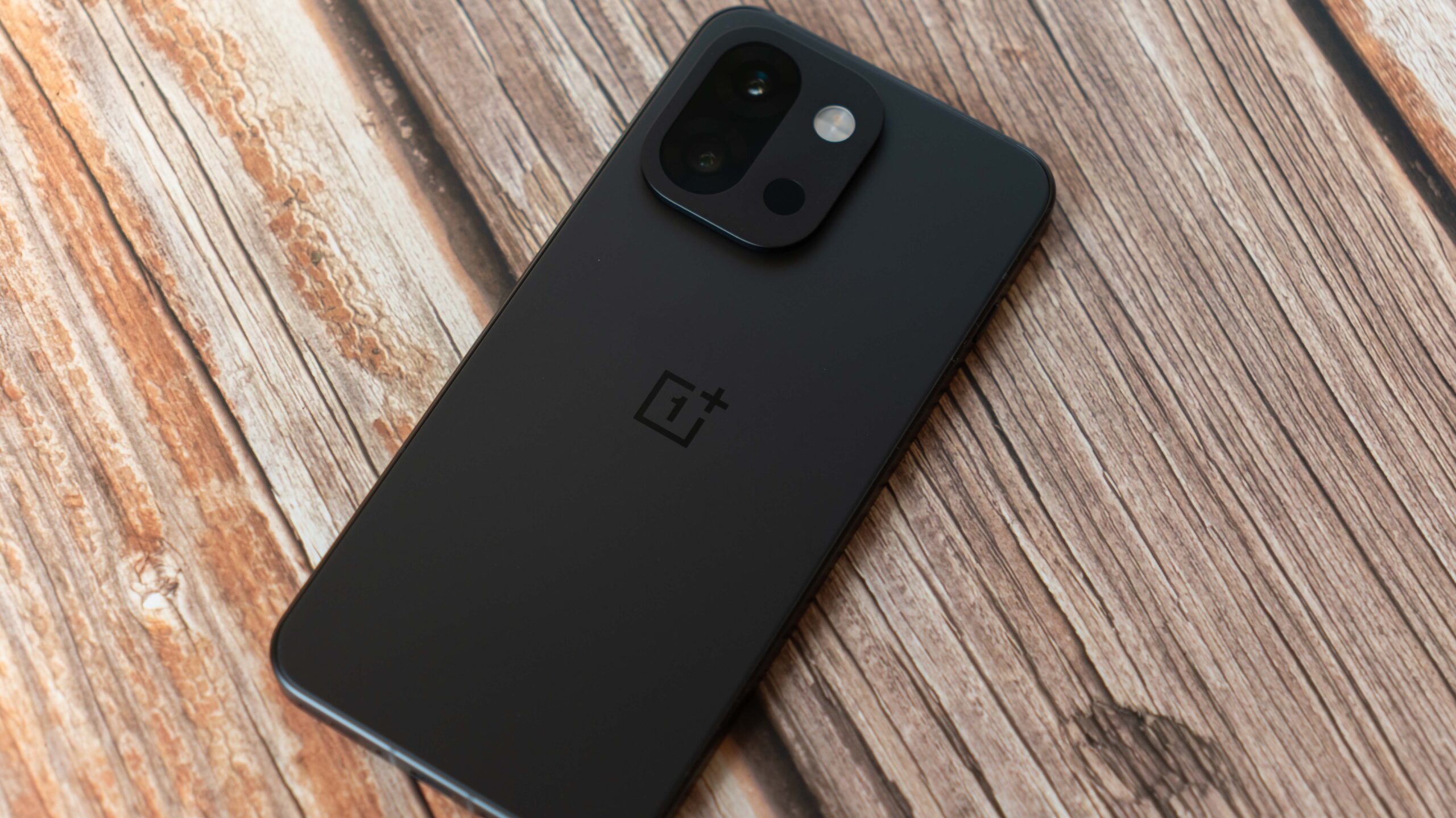 OnePlus 13s 2